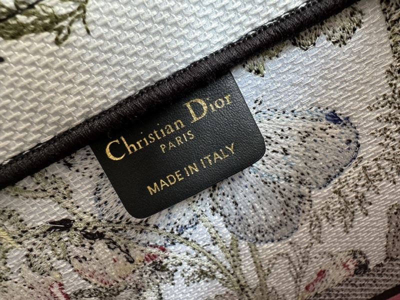 Christian Dior Shopping Bags